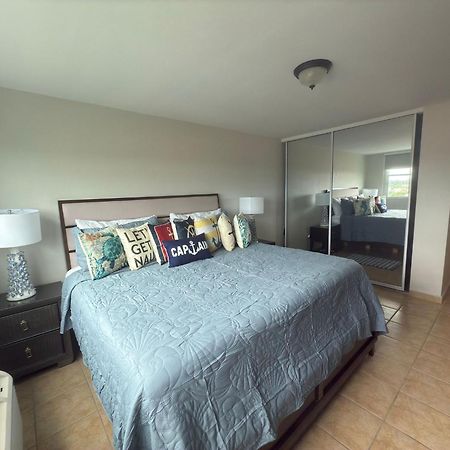 פחרדו Ocean & Marina Views 3 Bedroom 2 Bathroom Luxury Condo מראה חיצוני תמונה